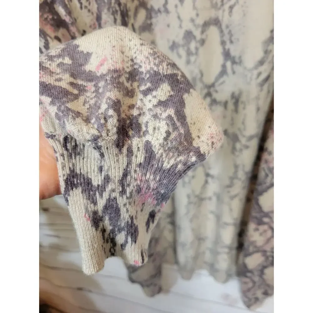 Olivaceous Tan Snakeskin Print Open Front‎ Cardigan Sweater Women's Size Medium